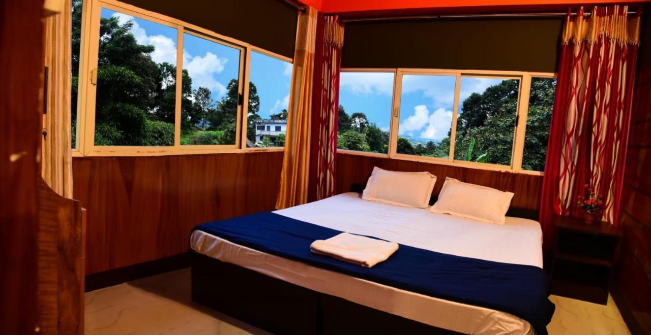 Mountain View Holiday Home Kalpetta Esterno foto