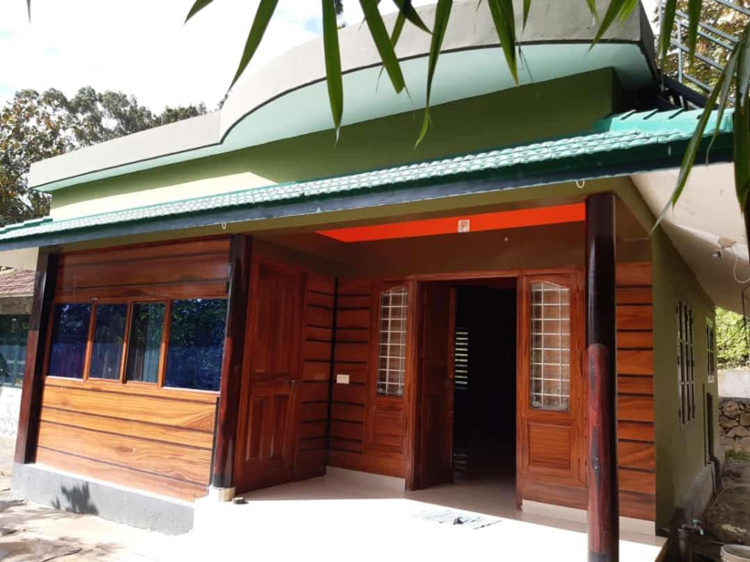 Mountain View Holiday Home Kalpetta Esterno foto